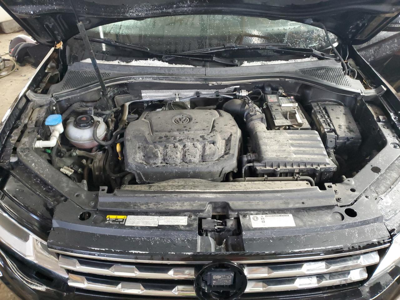 2018 Volkswagen Tiguan - Image 11