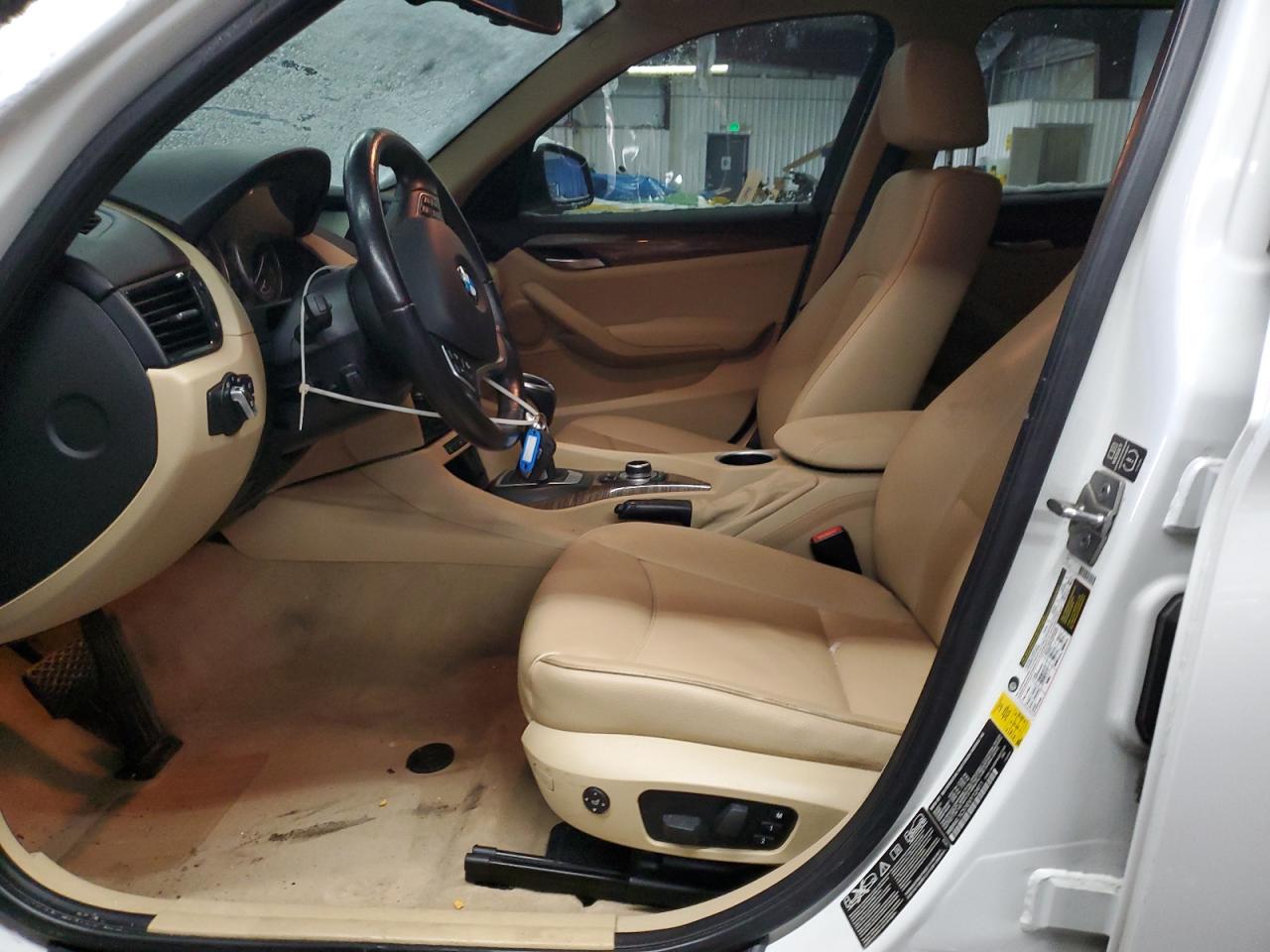 2014 BMW X1 - Image 7