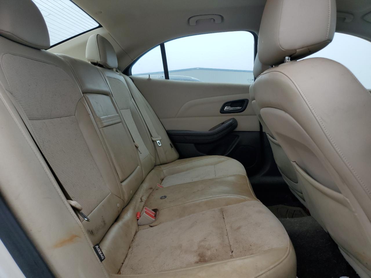 2013 Chevrolet Malibu - Image 10