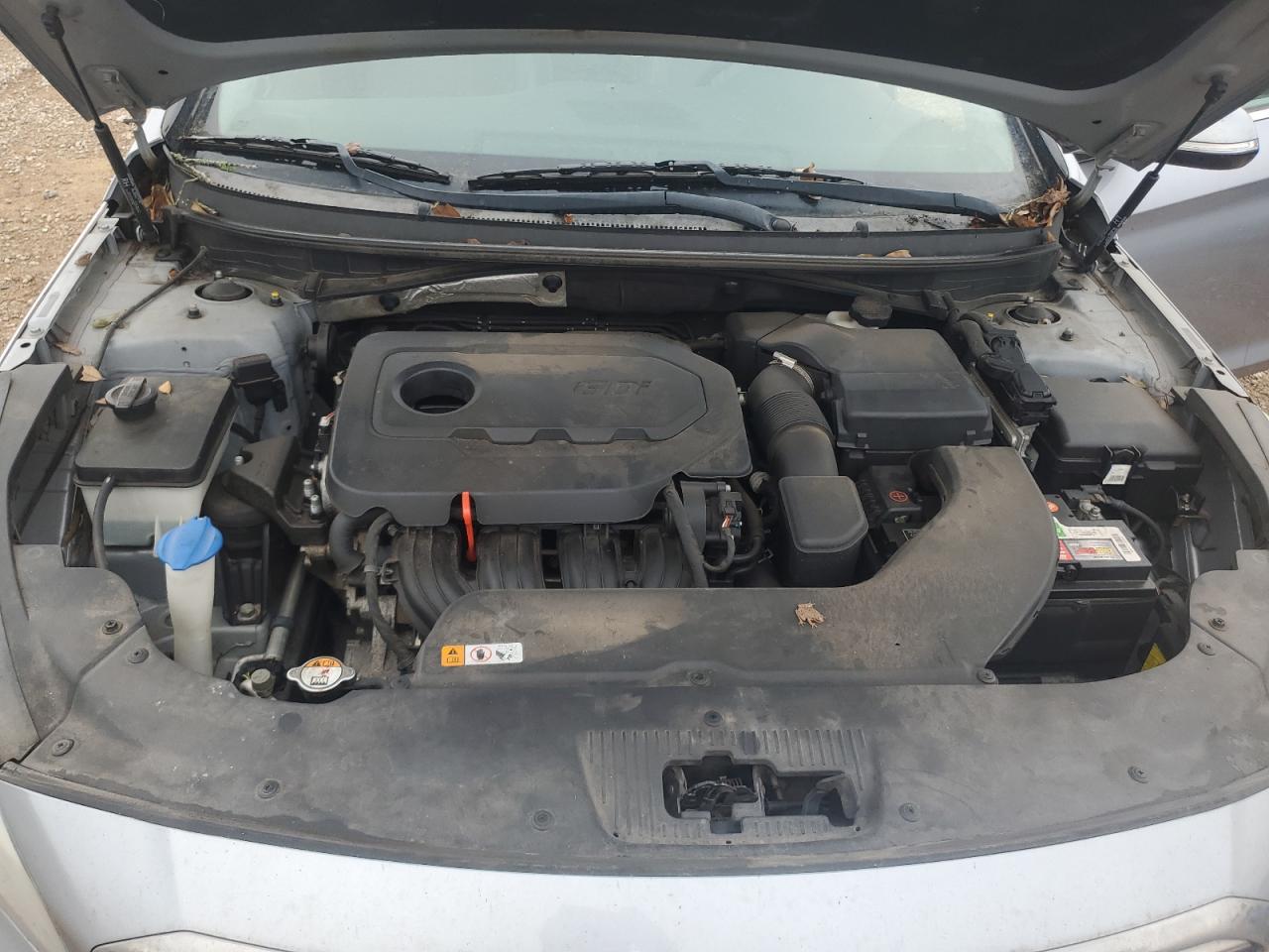 2015 Hyundai Sonata - Image 11