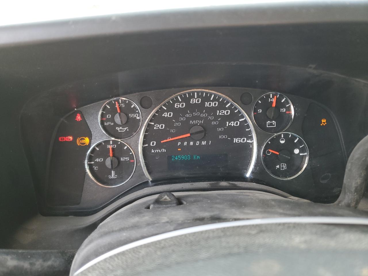 2016 GMC Savana - Image 9