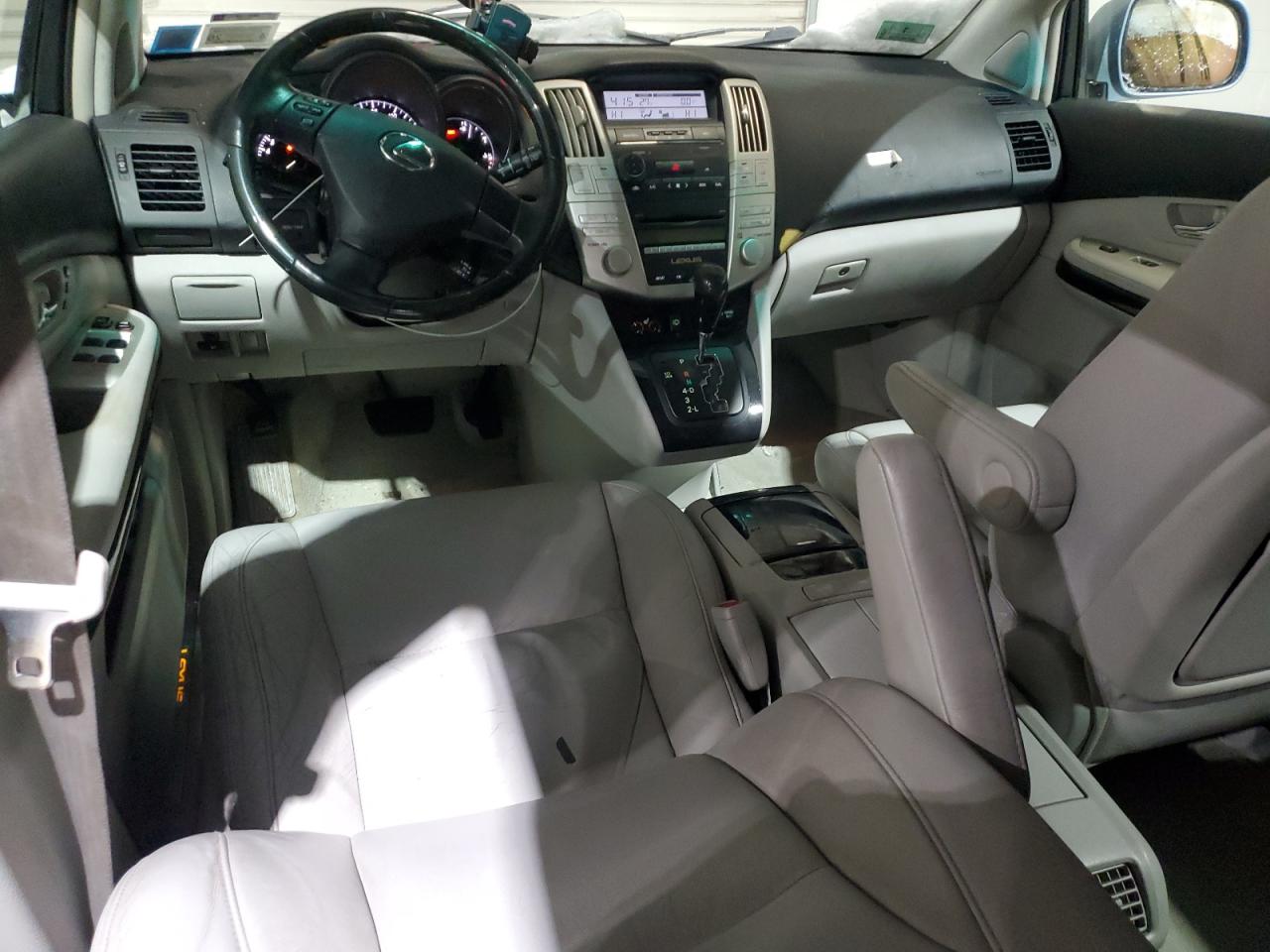 2009 Lexus RX - Image 8