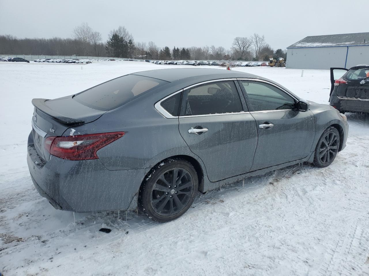 2017 Nissan Altima - Image 3