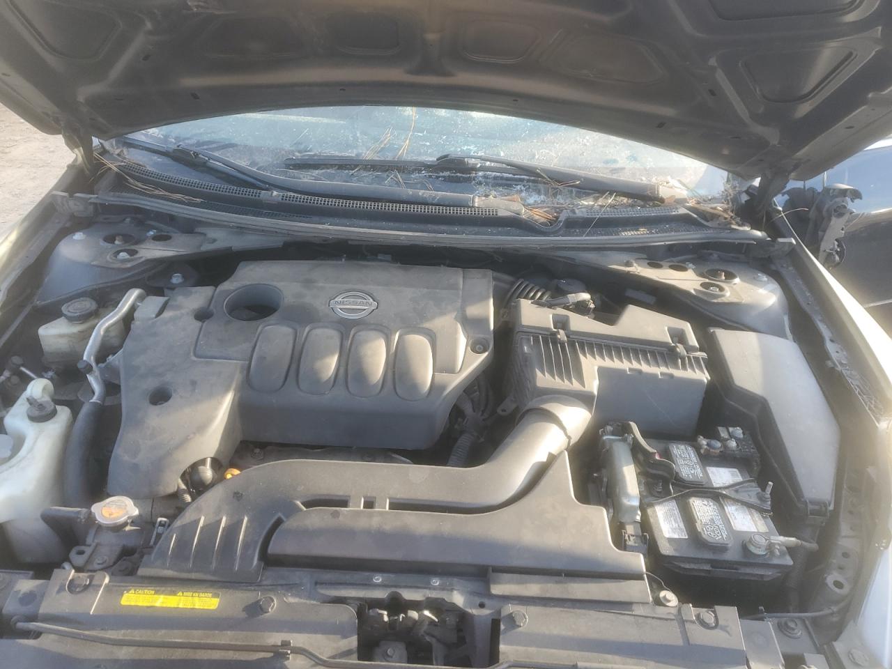 2010 Nissan Altima - Image 11
