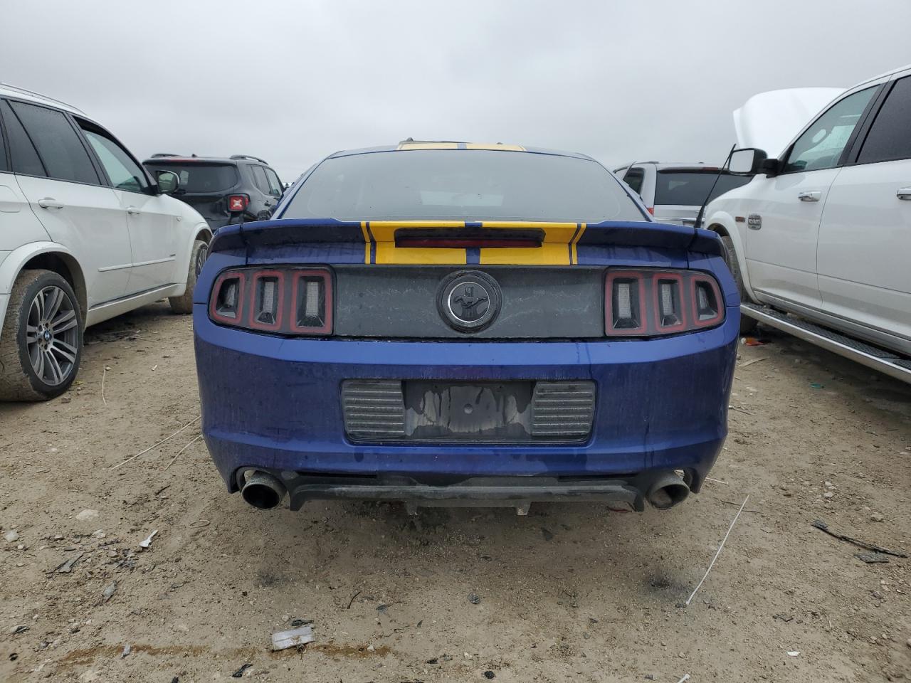 2013 Ford Mustang - Image 6