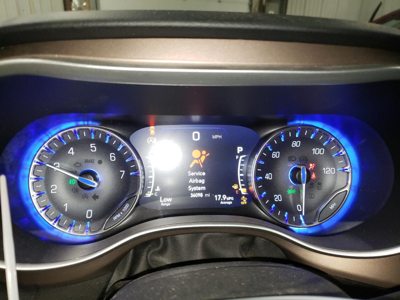 2019 Chrysler Pacifica - Image 9