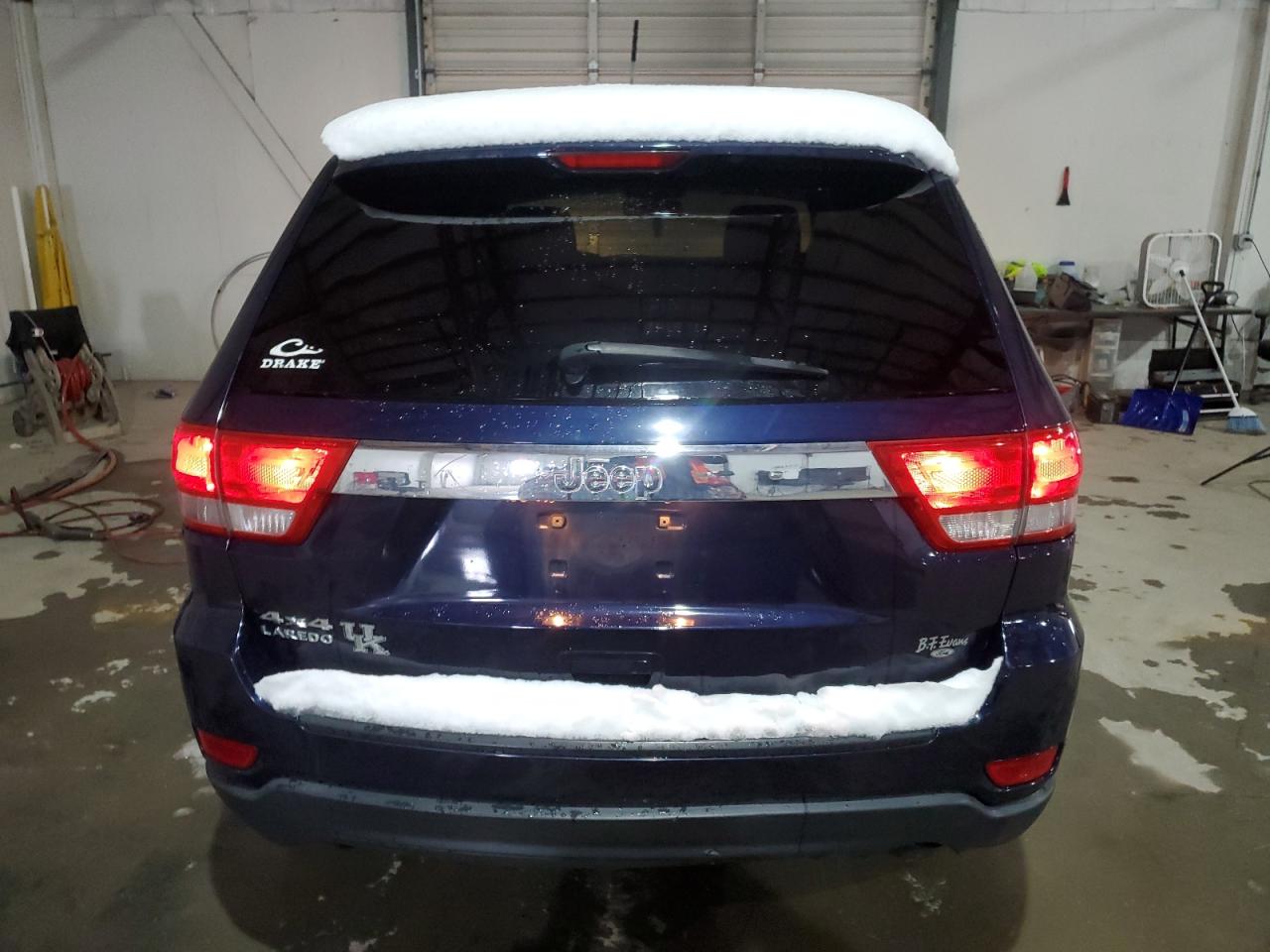 2012 Jeep Grand Cherokee - Image 6