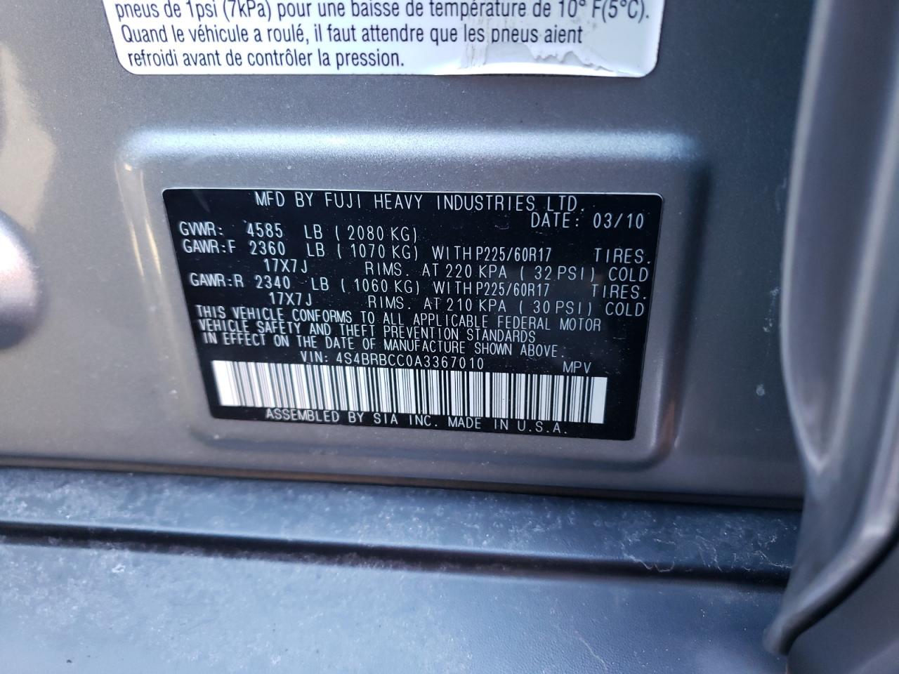 2010 Subaru Outback - Image 12
