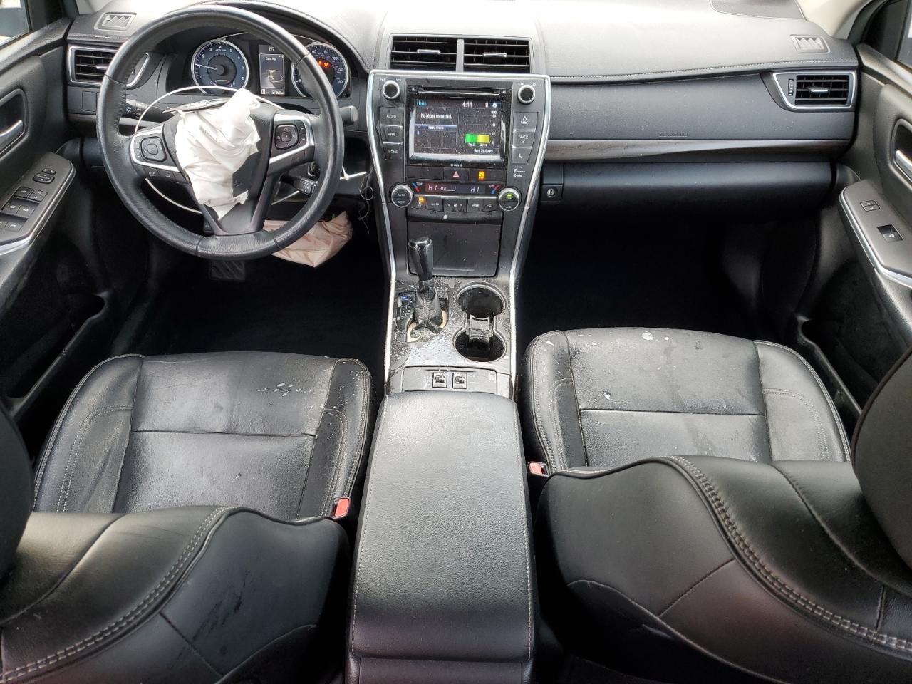 2016 Toyota Camry - Image 8