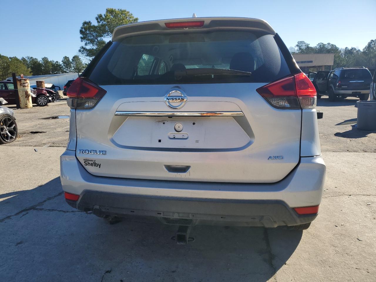 2018 Nissan Rogue - Image 6