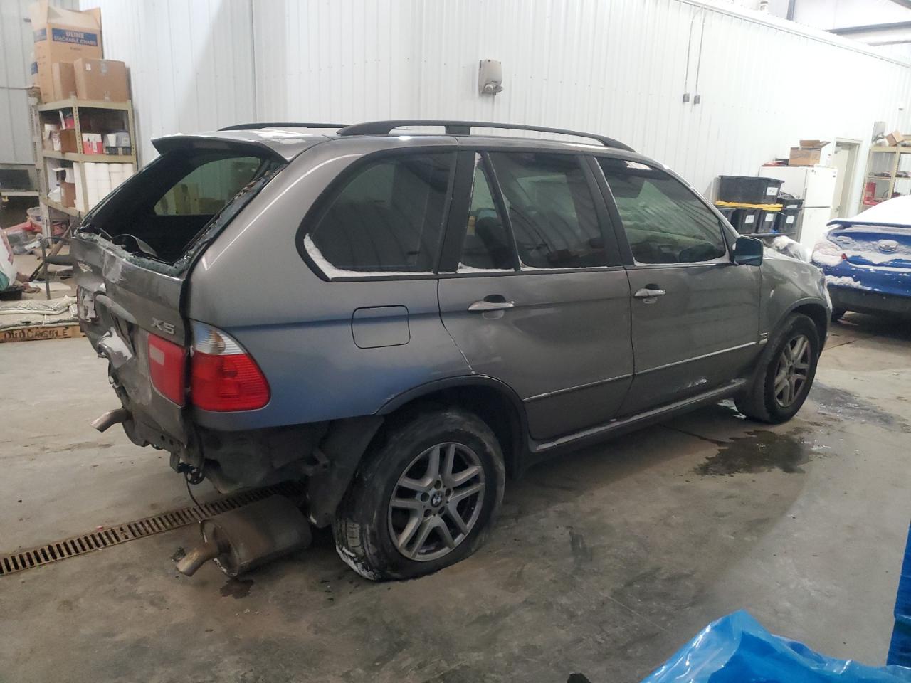 2004 BMW X5 - Image 3