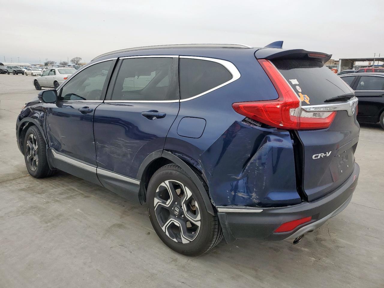 2017 Honda CR-V - Image 2