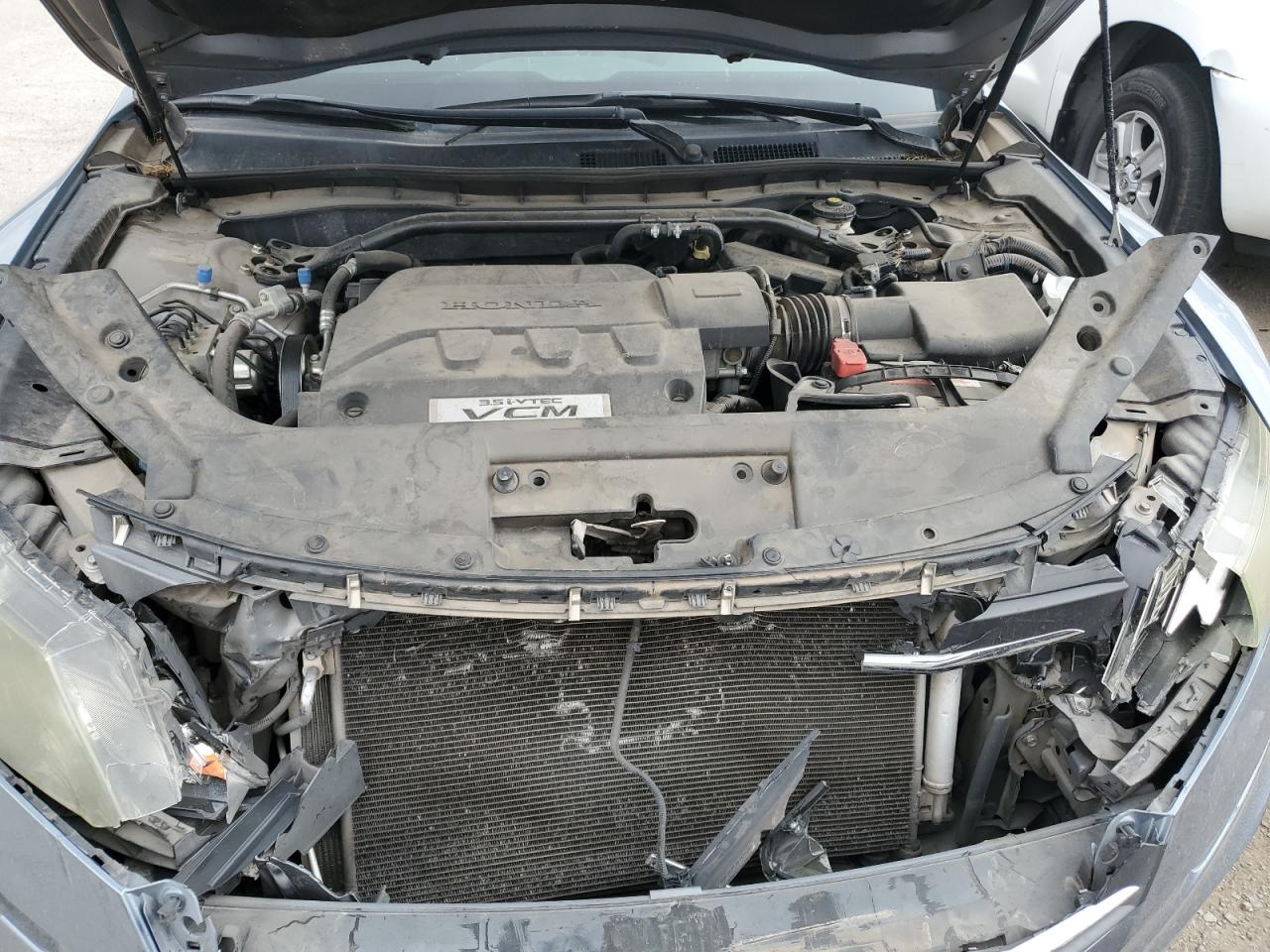 2010 Honda Accord - Image 11
