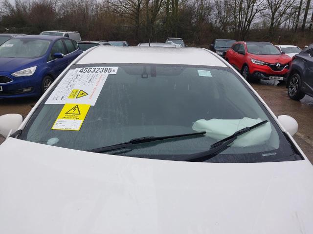 2014 TOYOTA PRIUS HYBRID 