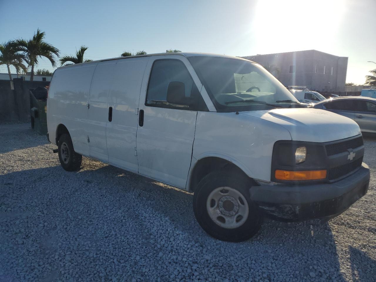 2013 Chevrolet Express - Image 4