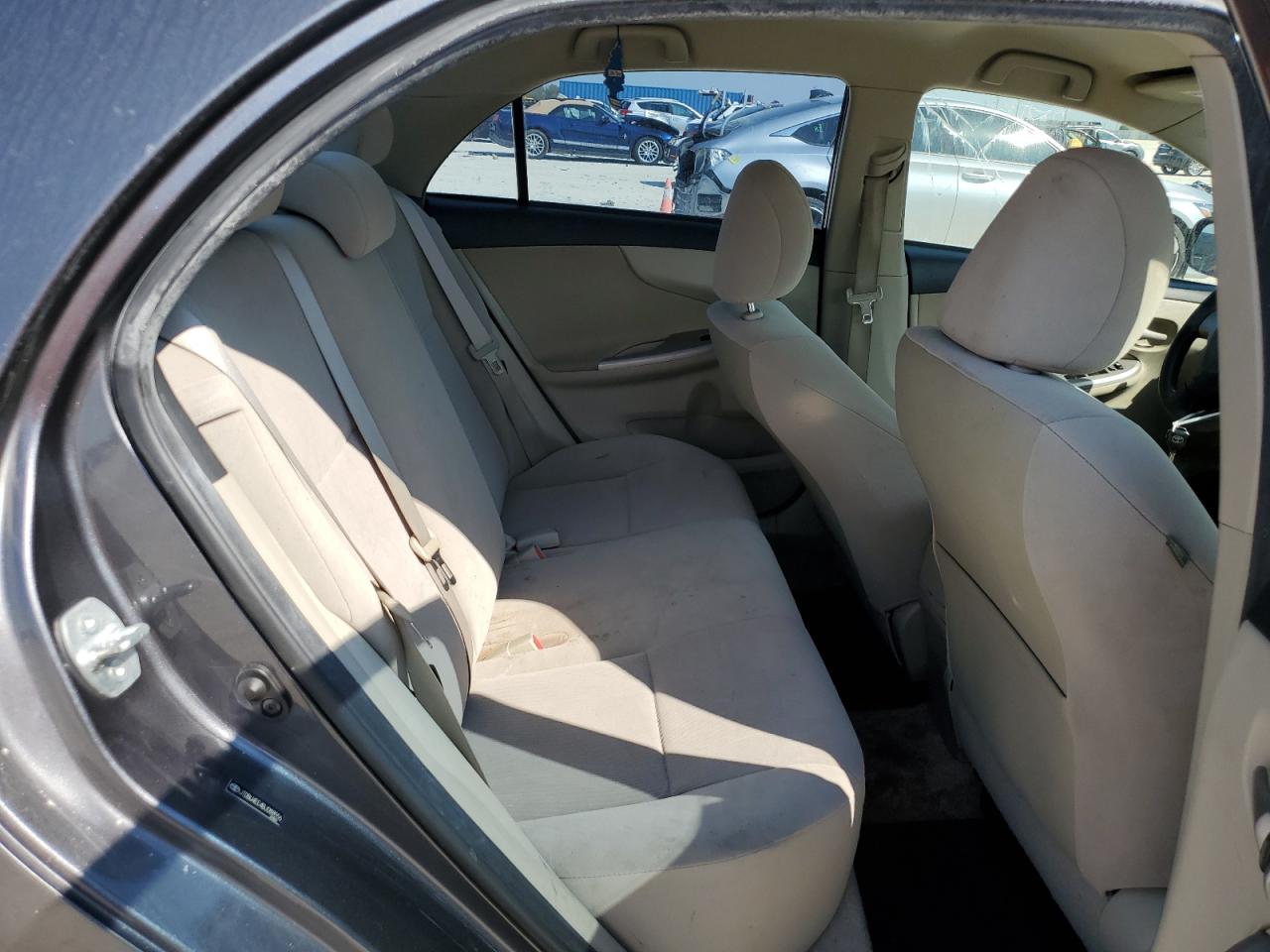 2011 Toyota Corolla - Image 10