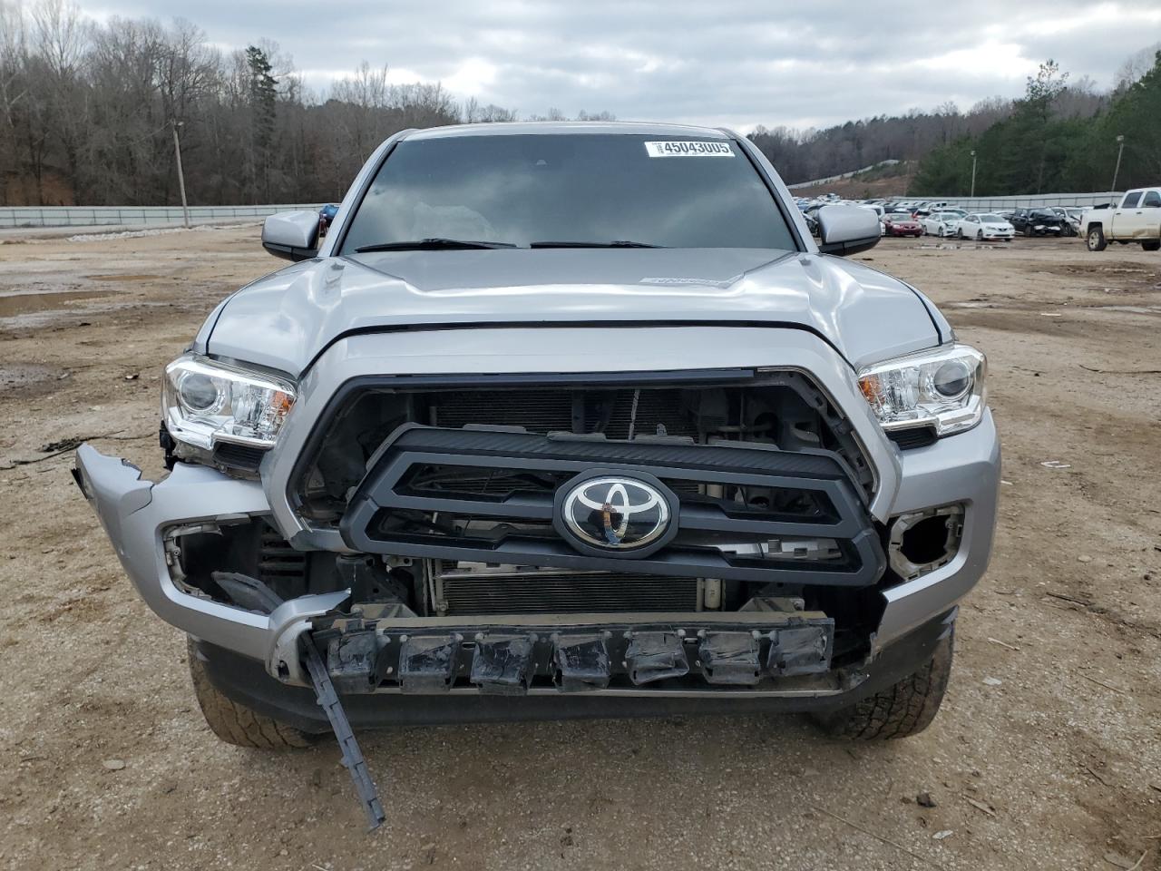 2021 Toyota Tacoma - Image 5