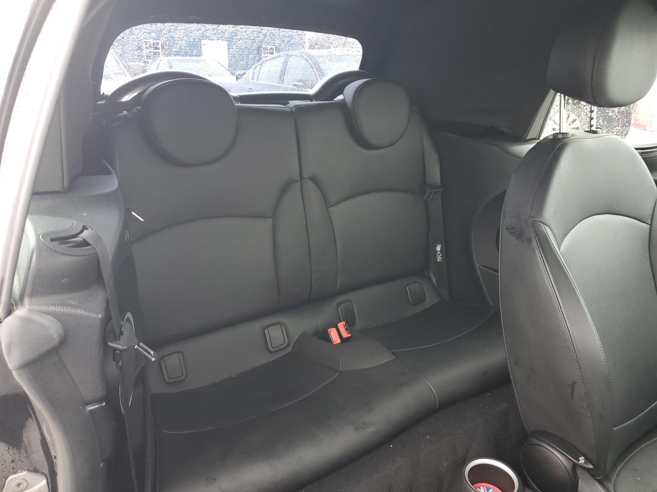 2011 MINI Cooper - Image 10