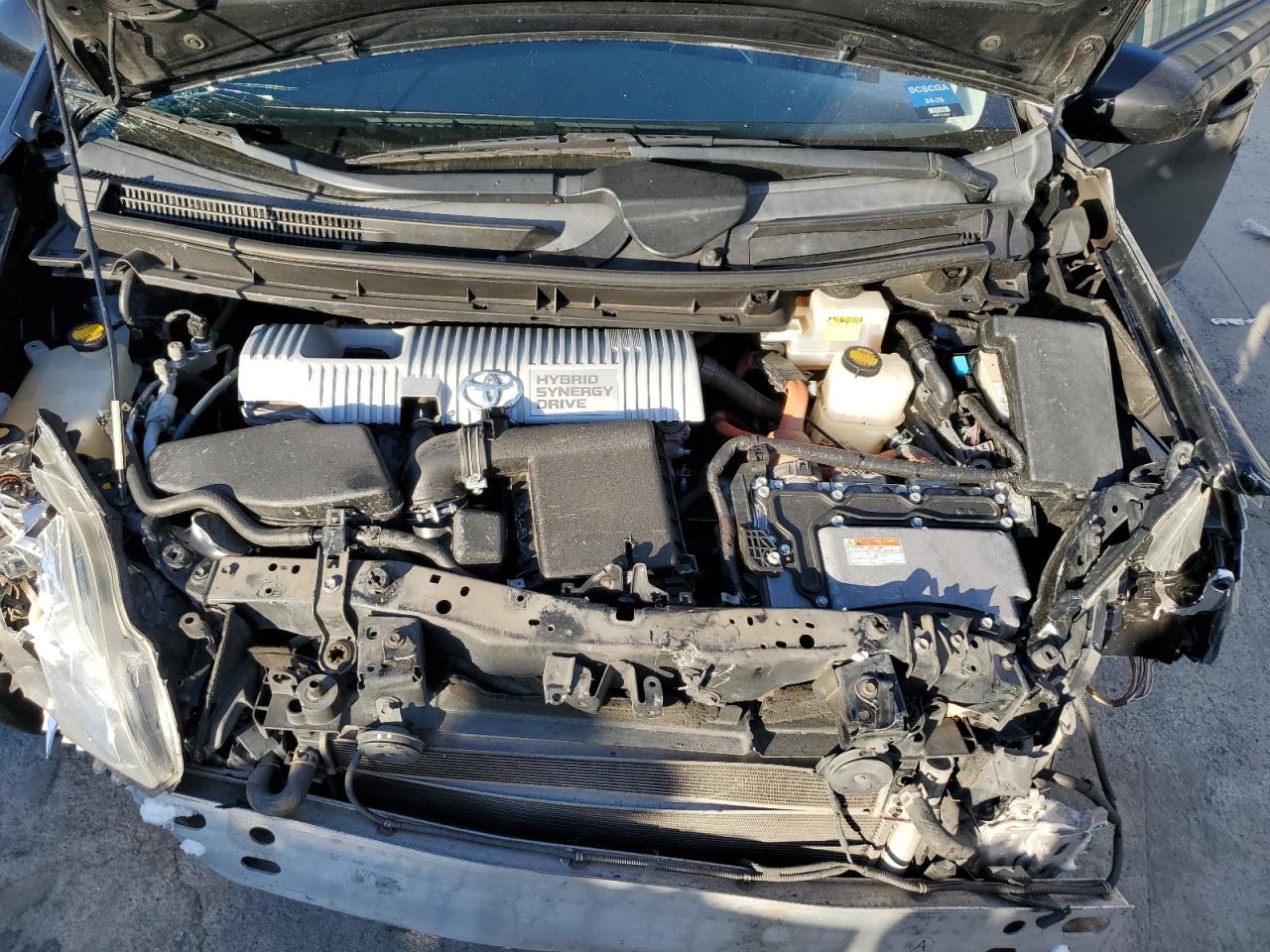 2011 Toyota Prius - Image 12