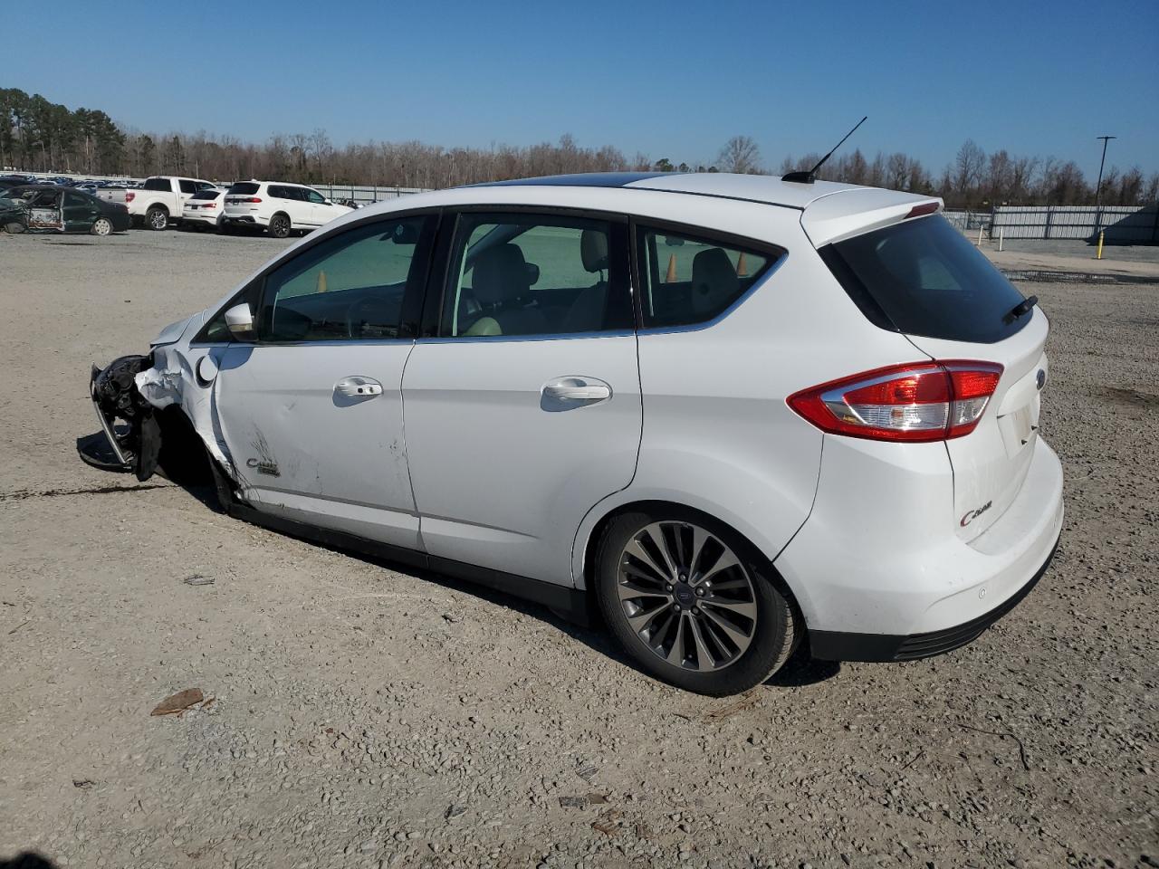 2017 Ford C-MAX - Image 2