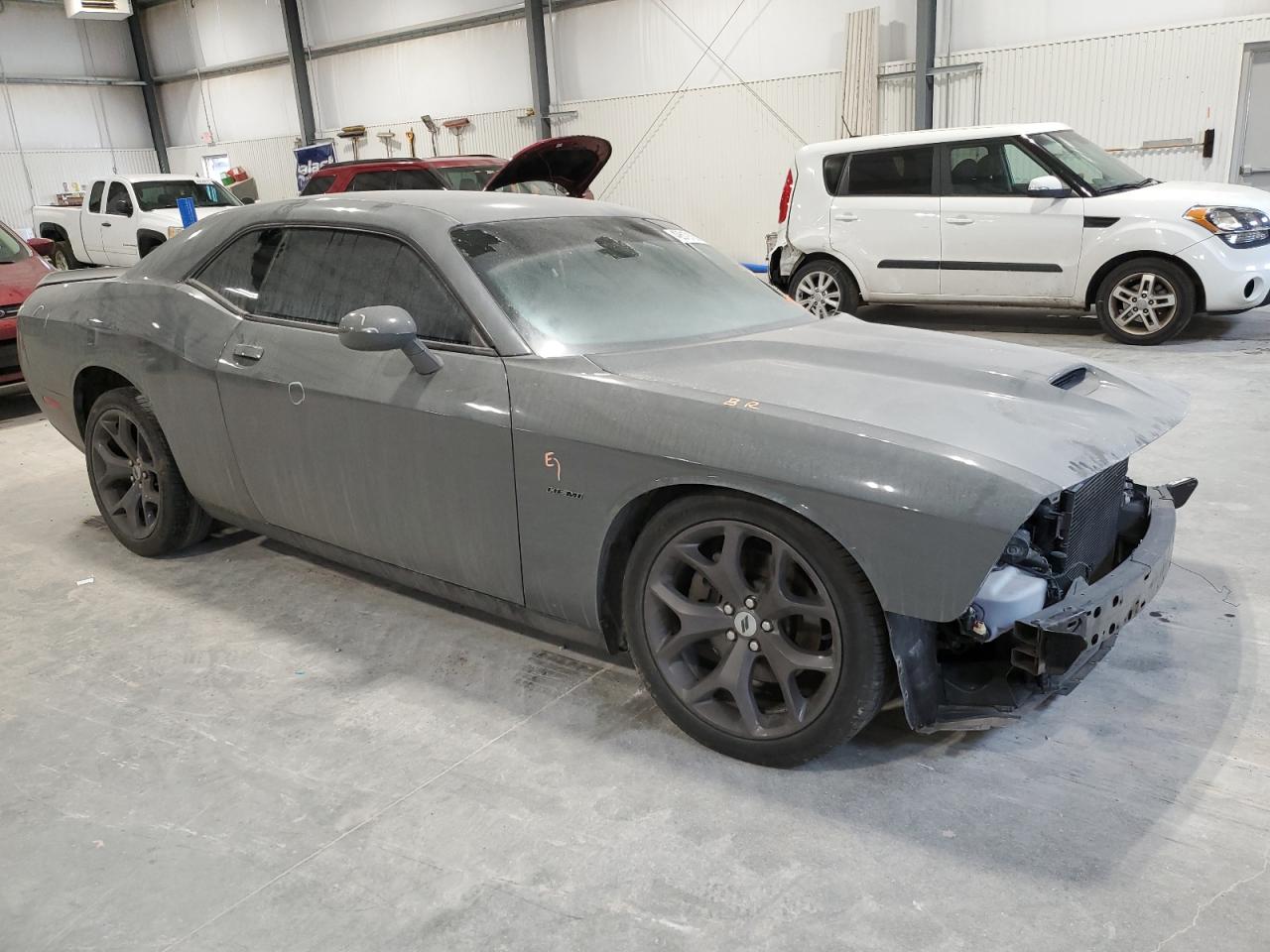 2019 Dodge Challenger - Image 4