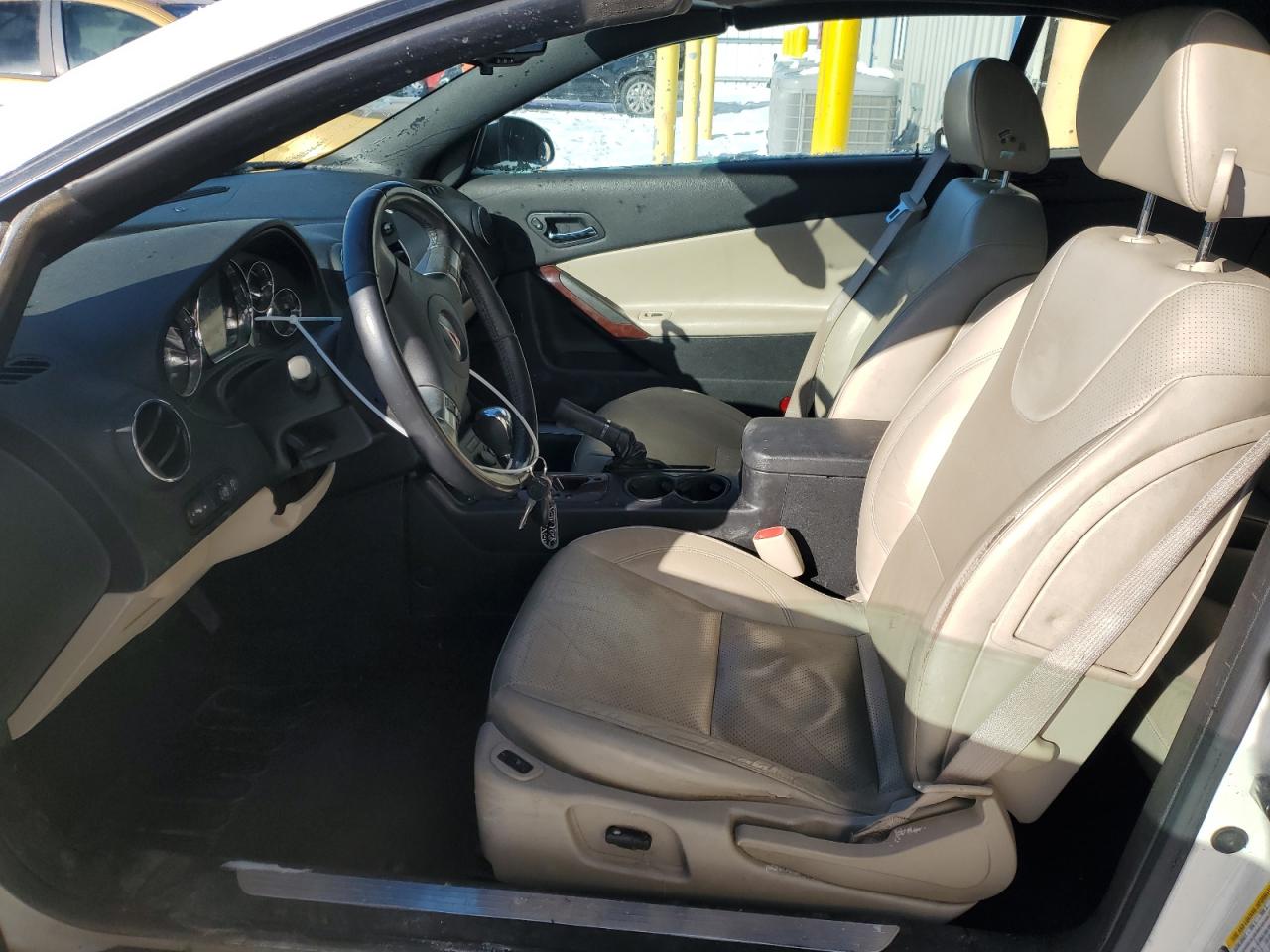 2008 Pontiac G6 - Image 7