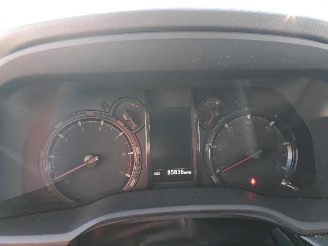 2020 Toyota 4Runner - Image 9