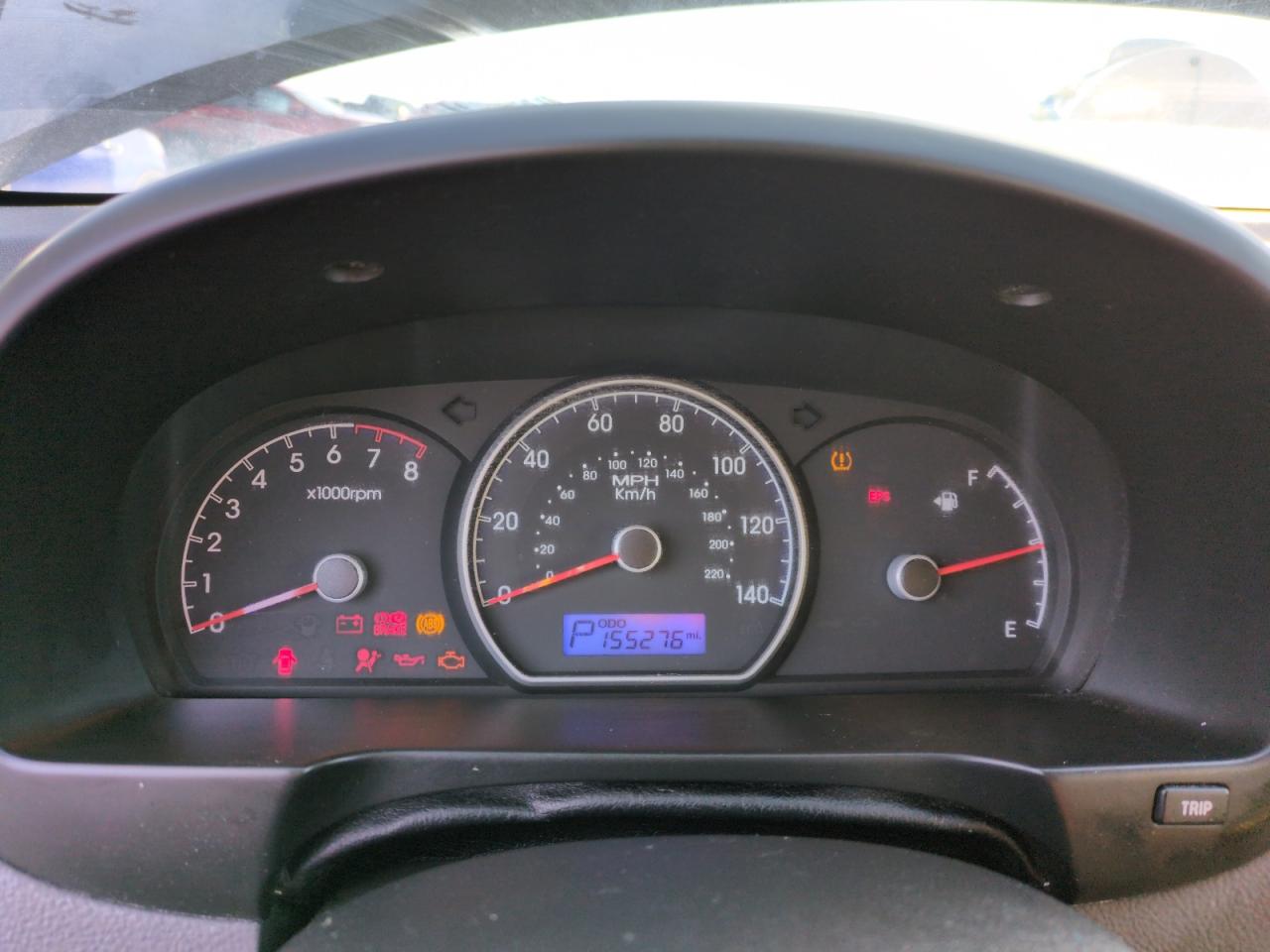 2010 Hyundai Elantra - Image 9