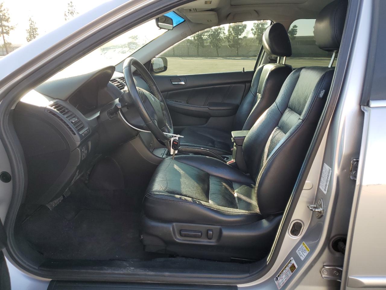 2007 Honda Accord - Image 7