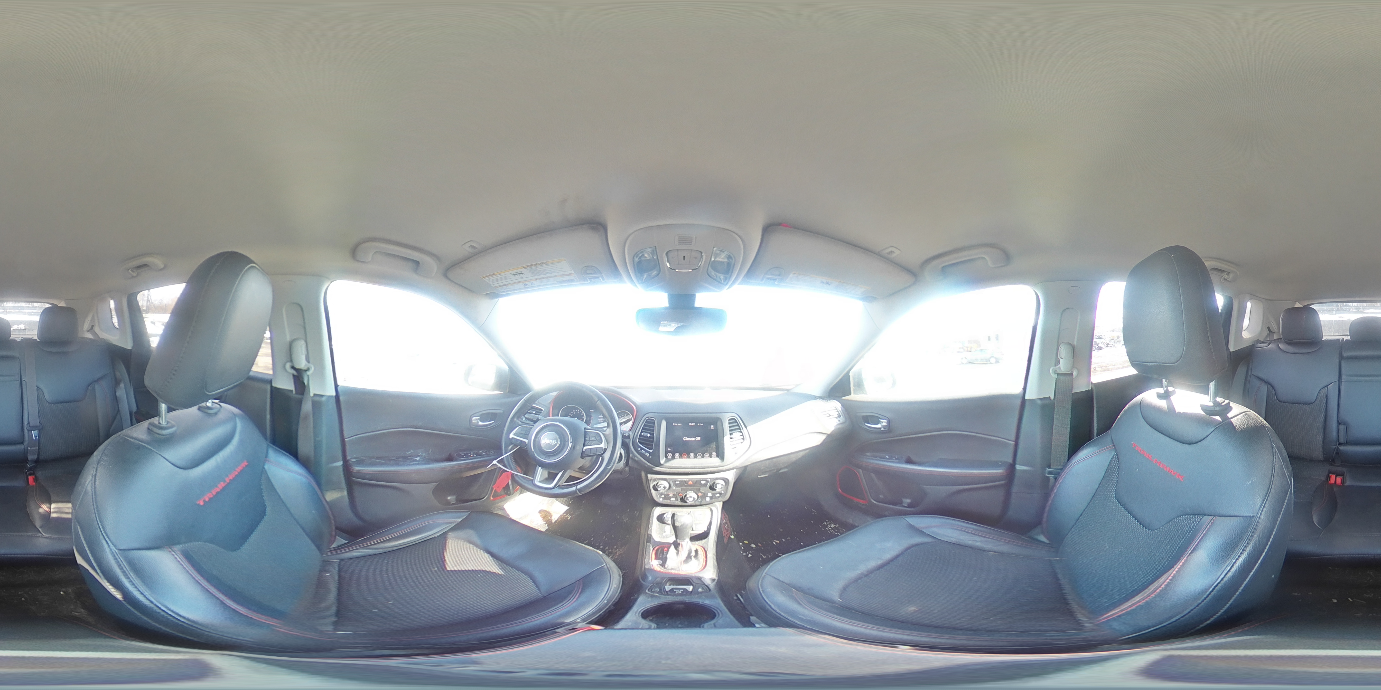 2019 Jeep Compass - Image 13