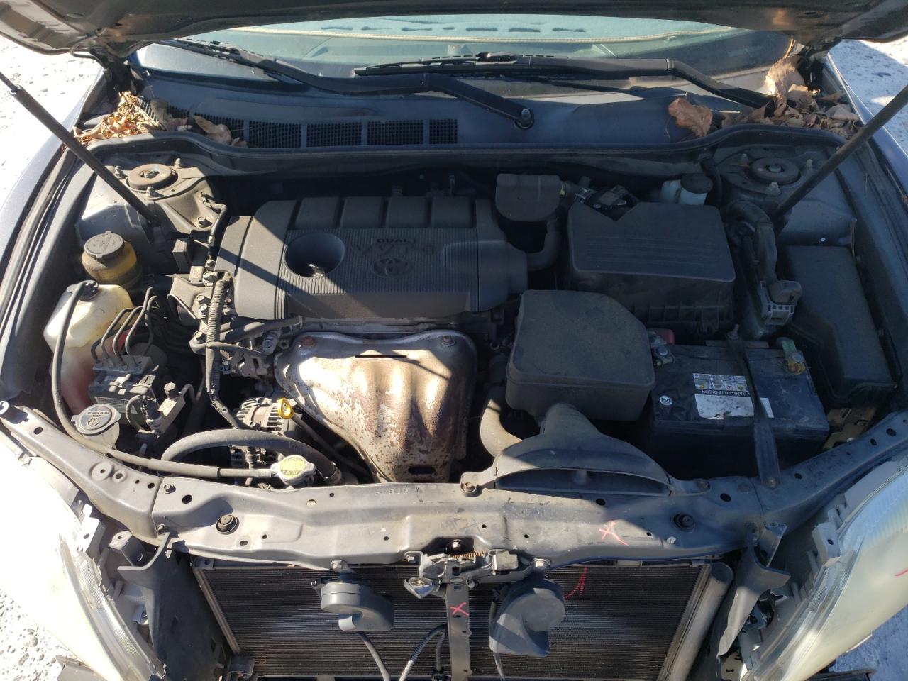 2011 Toyota Camry - Image 11