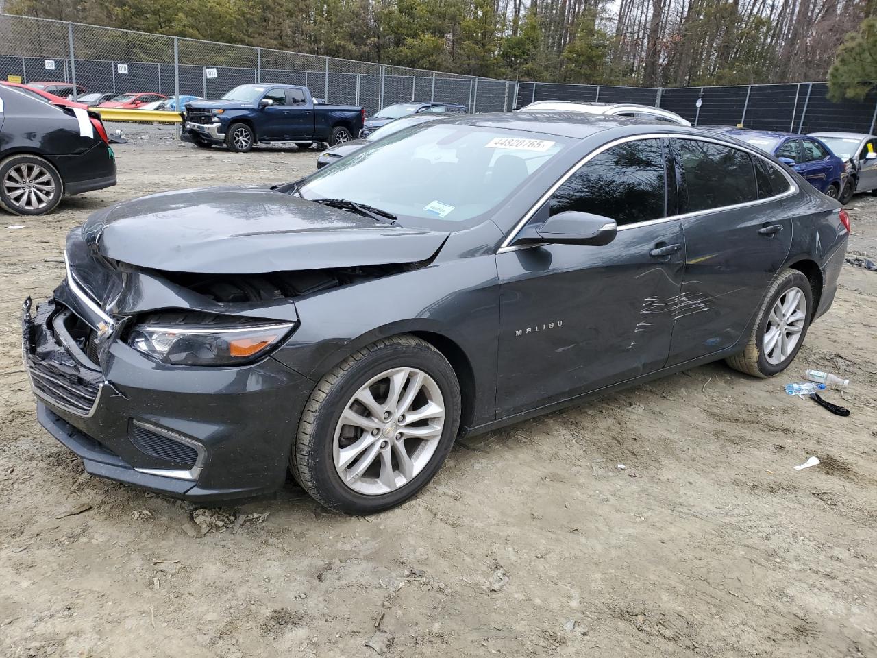 1G1ZD5ST2JF101497 CHEVROLET MALIBU 2018