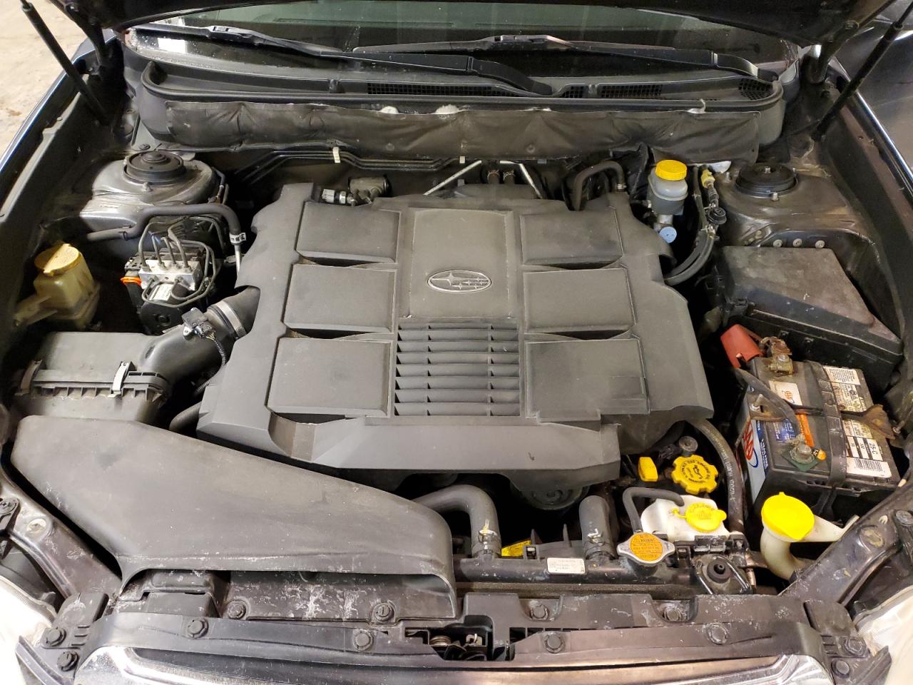 2012 Subaru Outback - Image 11