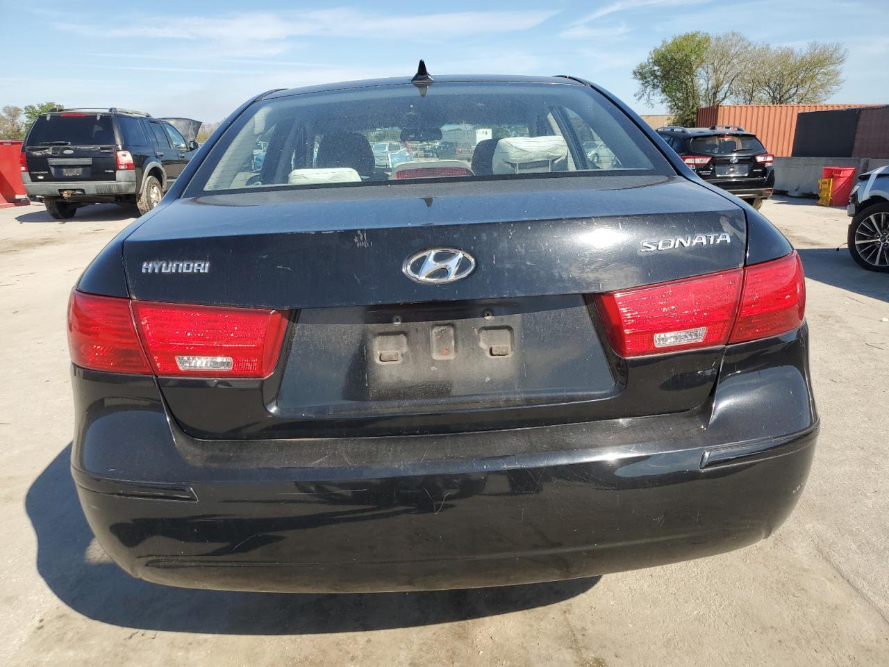 2009 Hyundai Sonata - Image 6