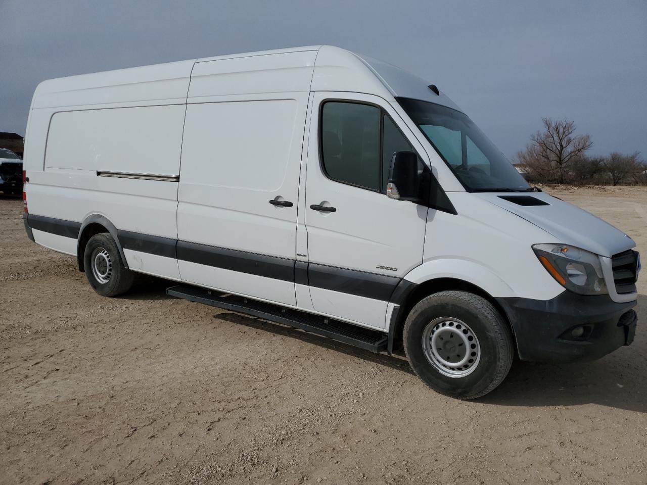 2015 Mercedes-Benz Sprinter - Image 4