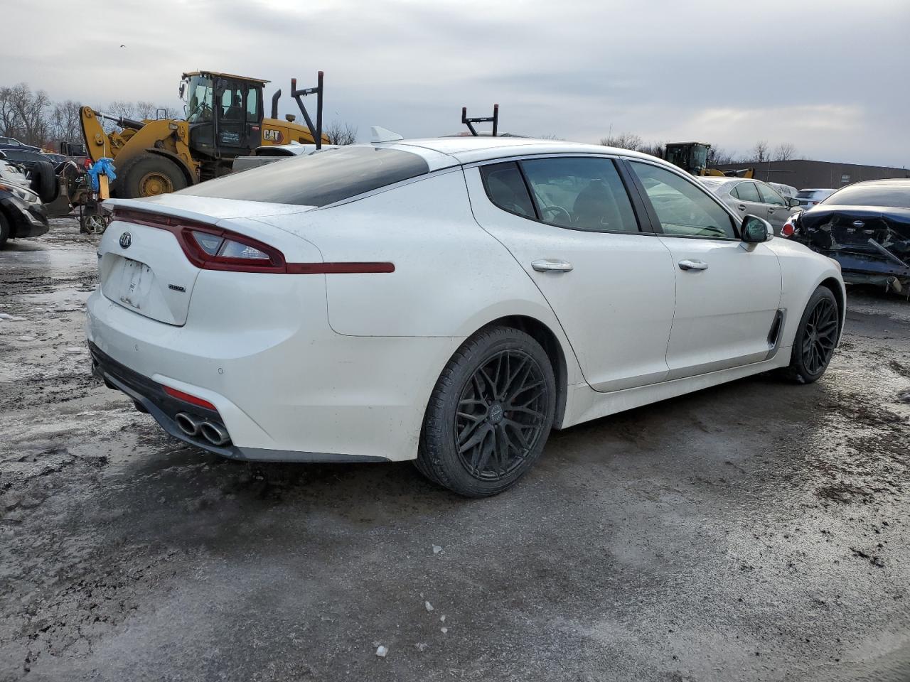 2018 Kia Stinger - Image 3