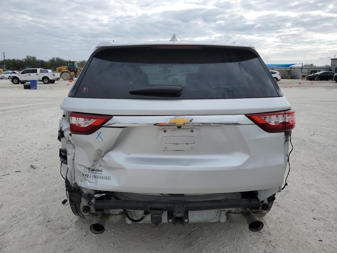 2019 Chevrolet Traverse - Image 6
