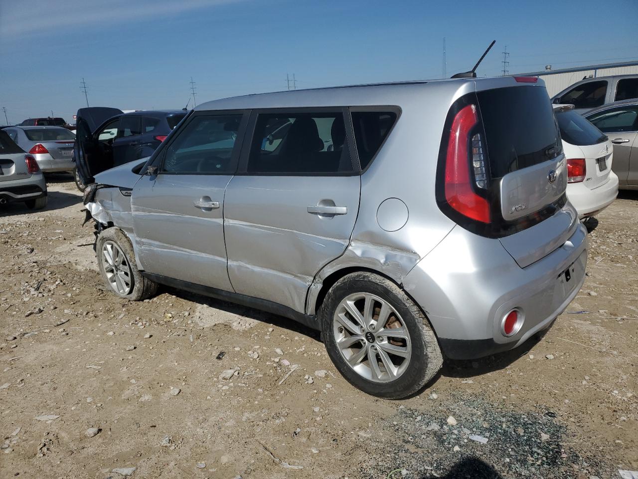 2019 Kia Soul - Image 2