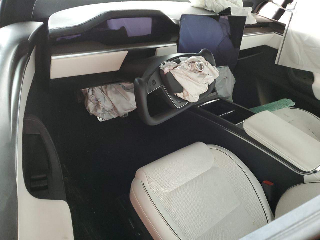 2023 Tesla Model X VIN: 7SAXCBE61PF375022 Lot: 46691555