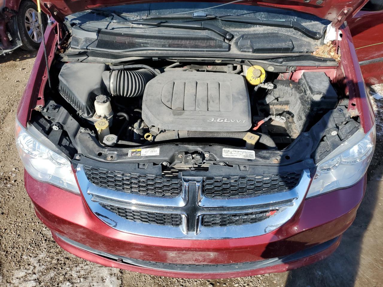 2016 Dodge Caravan - Image 12