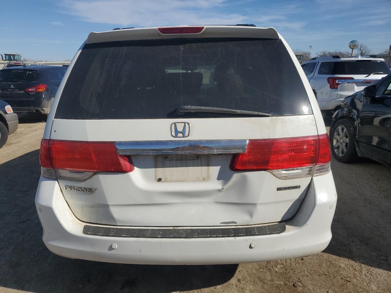 2010 Honda Odyssey - Image 6
