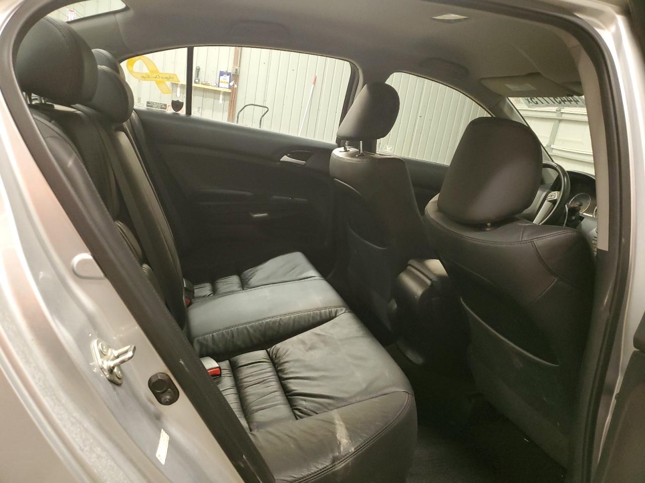 2012 Honda Accord - Image 10