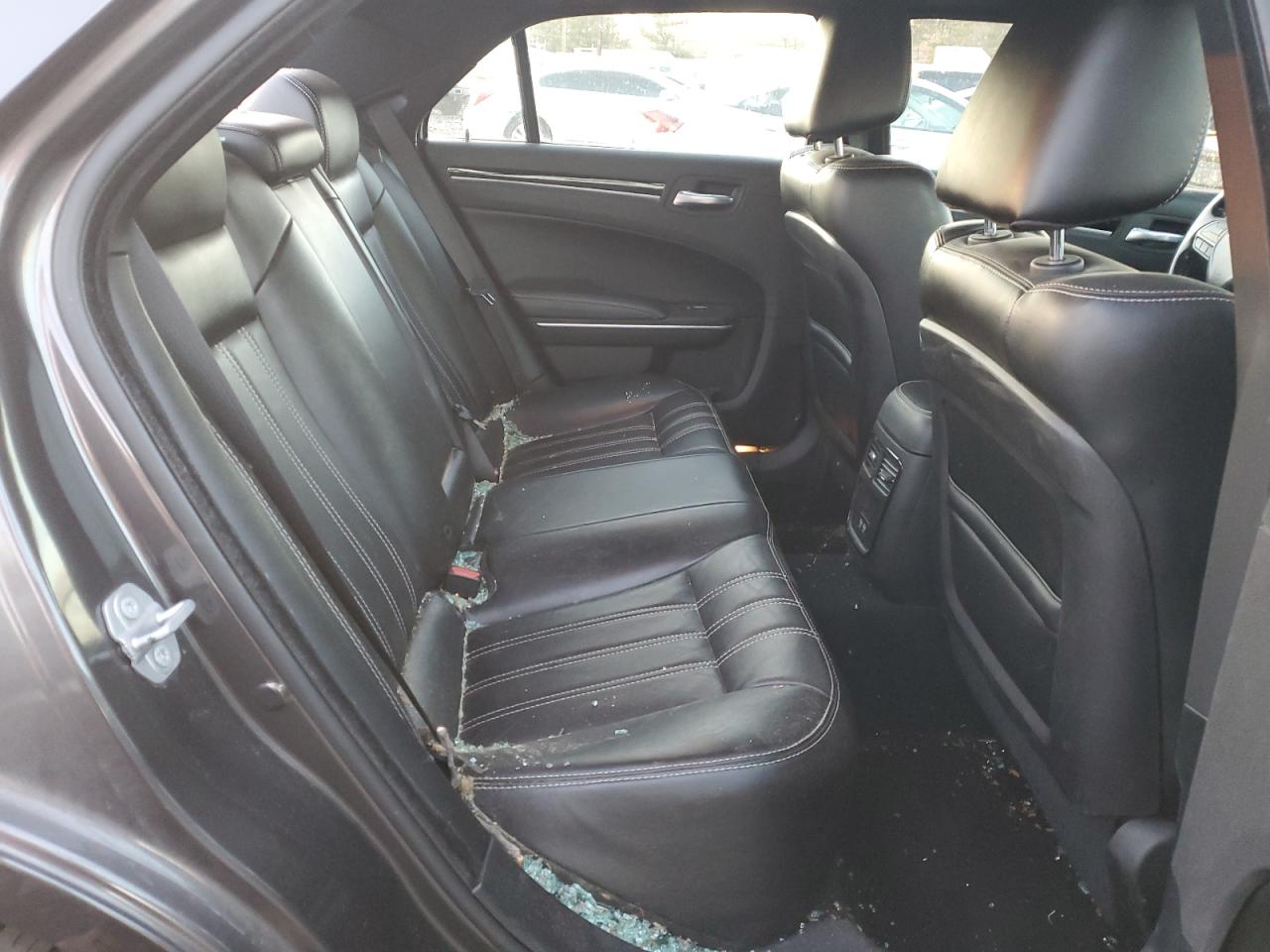 2019 Chrysler 300 S VIN: 2C3CCABG1KH628656 Lot: 46339225