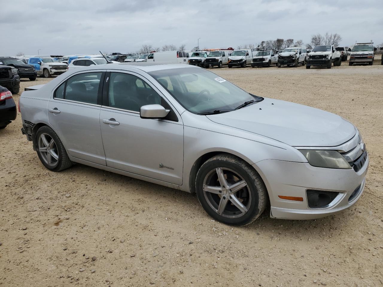 2010 Ford Fusion - Image 4