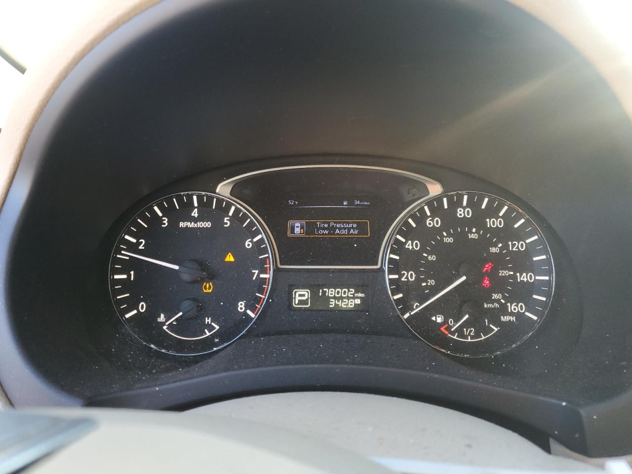 2015 Nissan Altima - Image 9