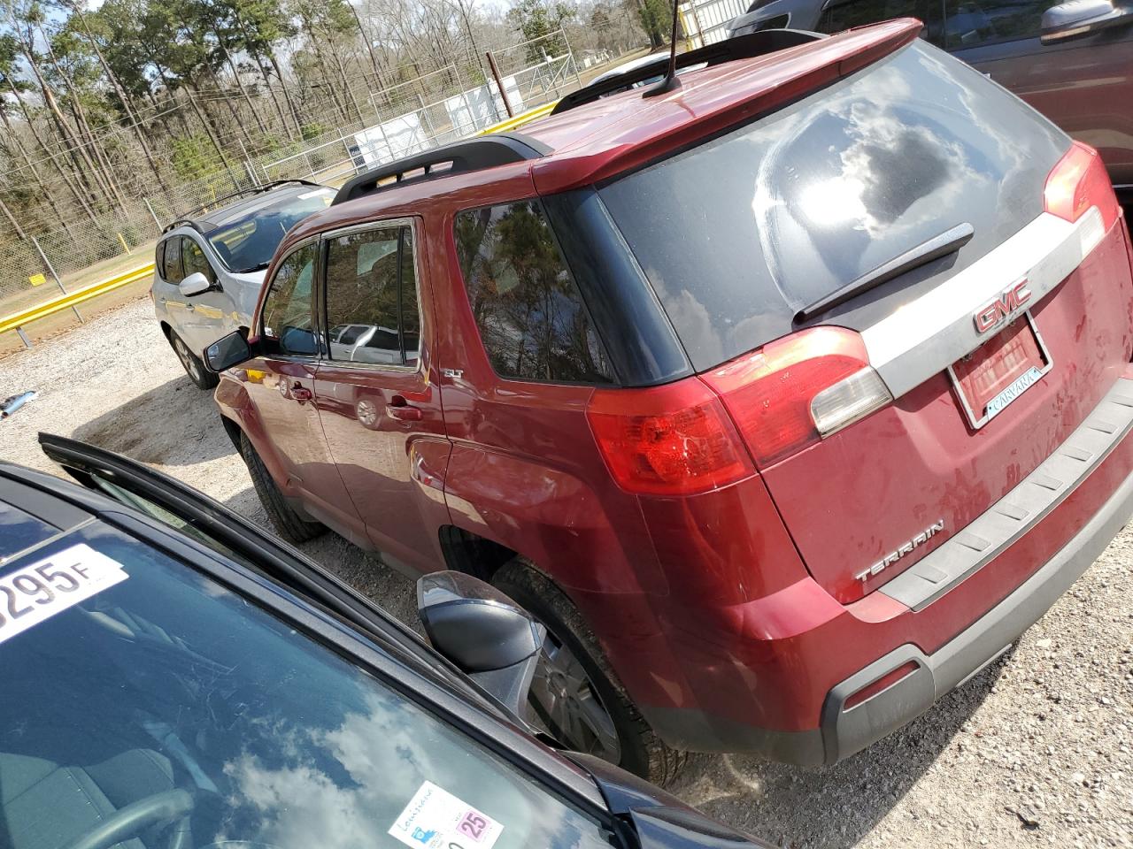 2013 GMC Terrain - Image 2