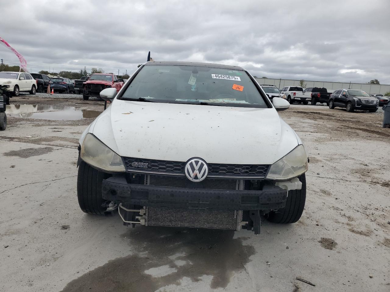 2016 Volkswagen GTI - Image 5