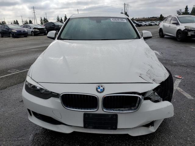  BMW 3 SERIES 2014 Белый