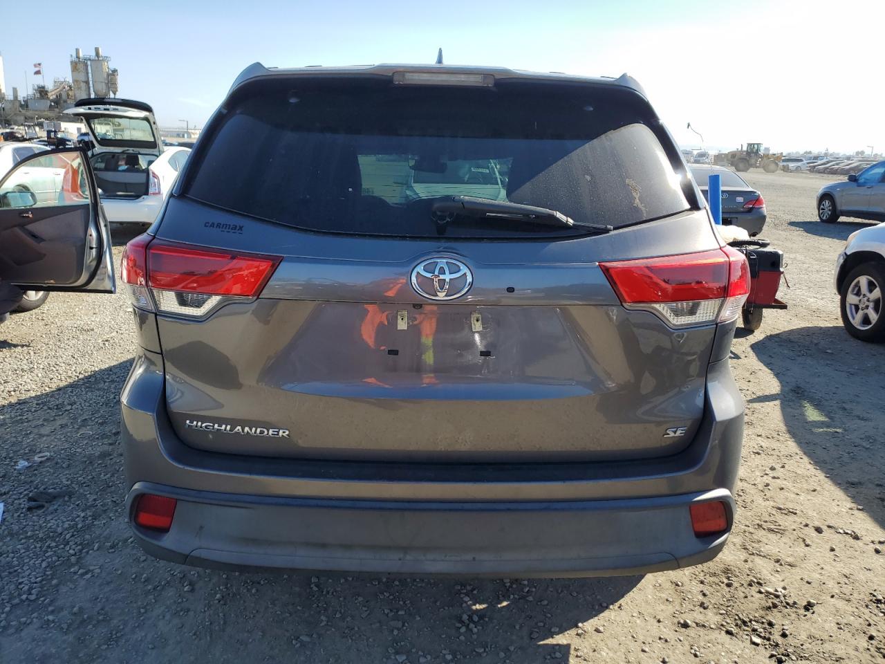 5TDKZRFH0JS546845 TOYOTA HIGHLANDER 2018