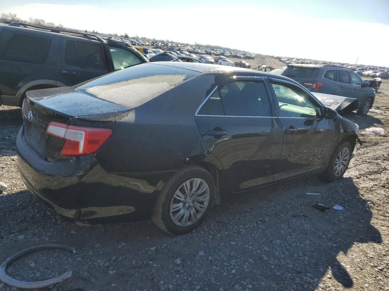 2014 Toyota Camry - Image 3
